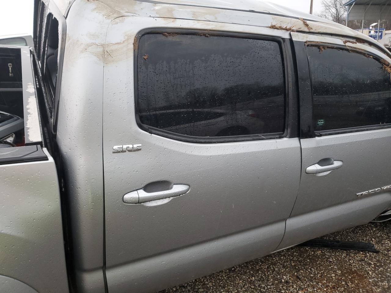 2019 Toyota Tacoma - Image 11