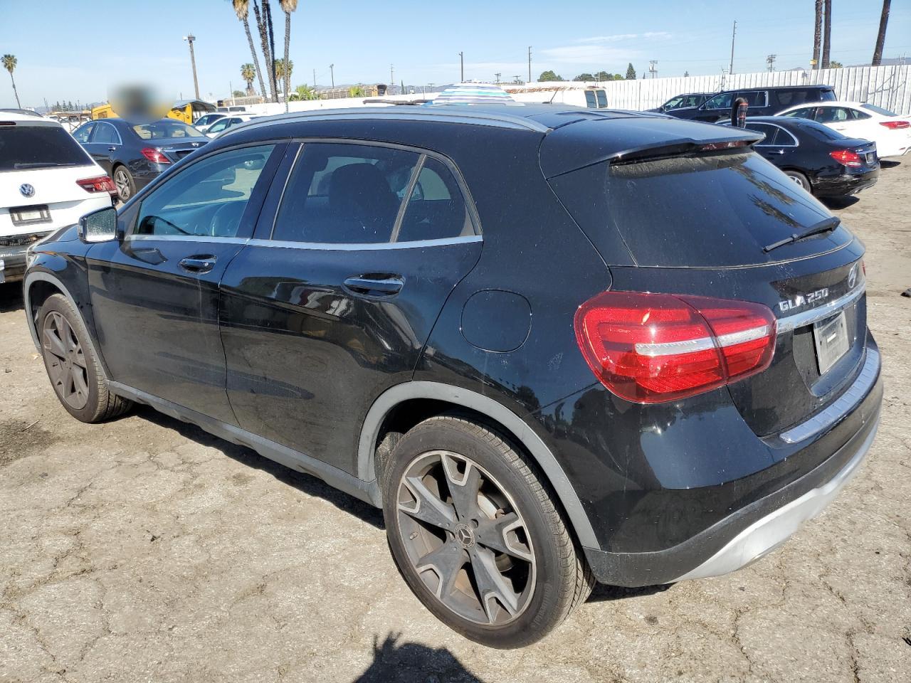 2019 Mercedes-Benz GLA-klasse - Image 2