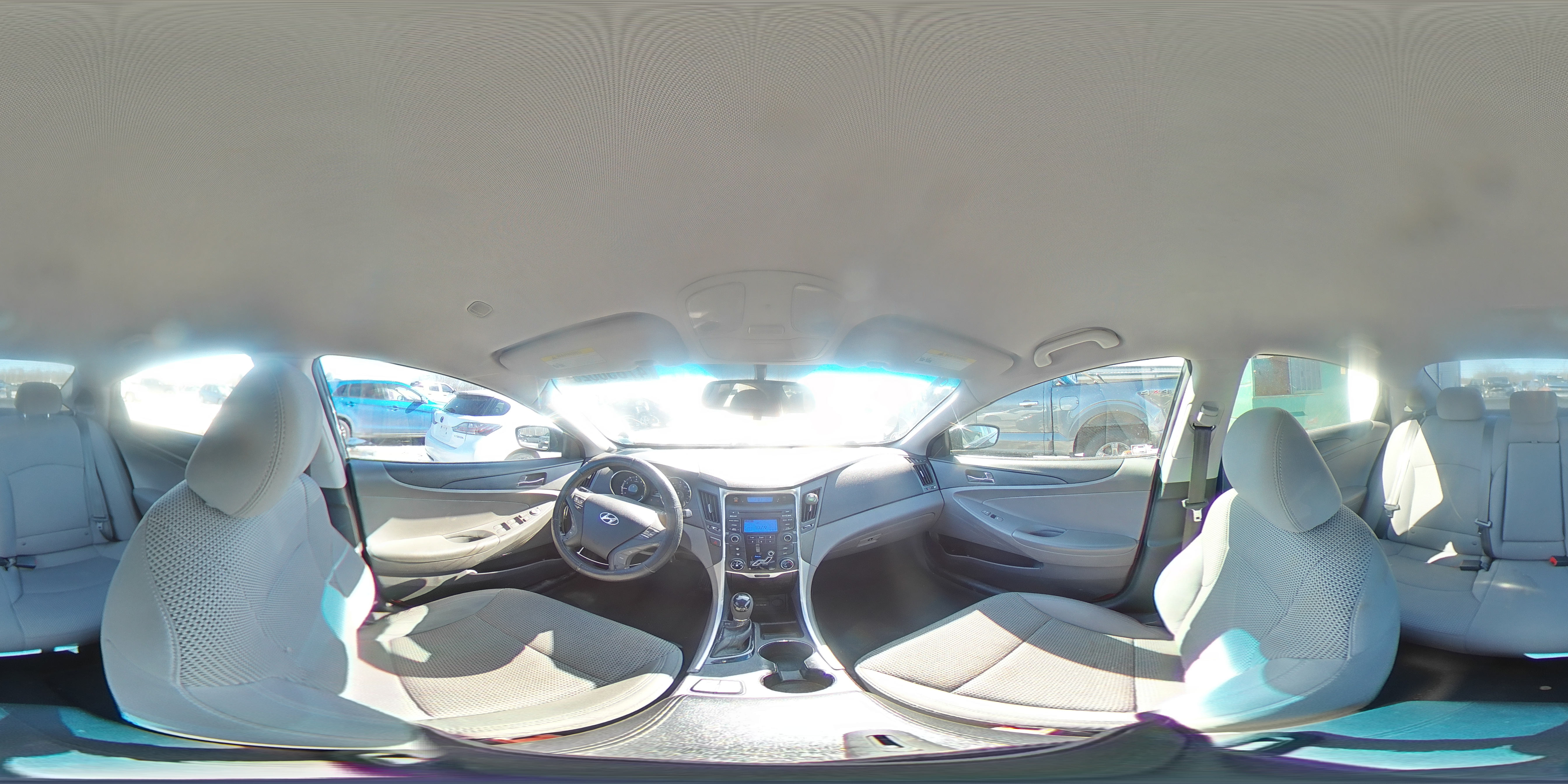 2013 Hyundai Sonata - Image 14