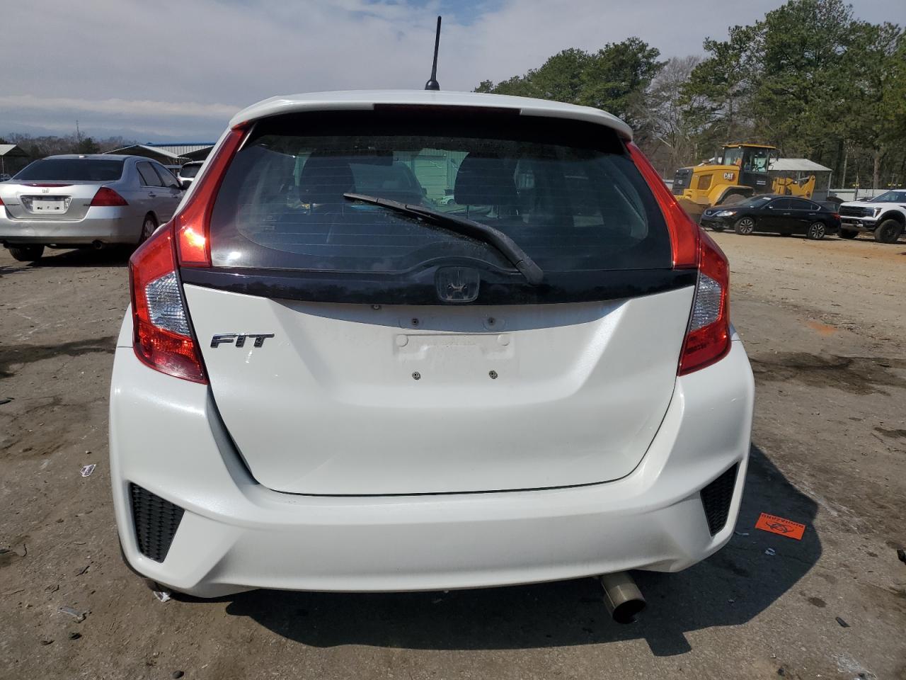 2015 Honda Fit - Image 6