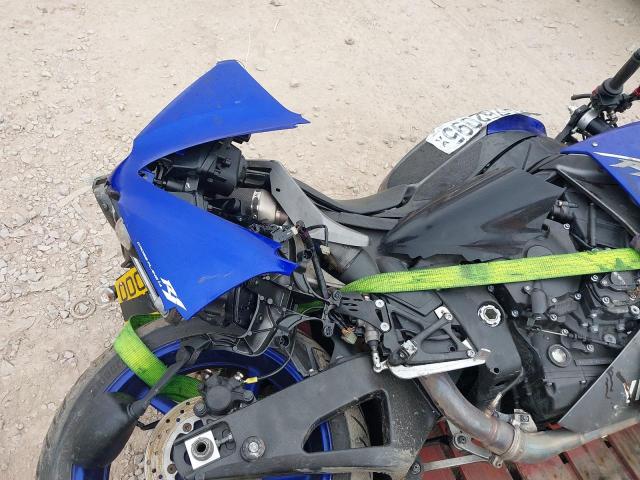 2013 YAMAHA YZF R1
