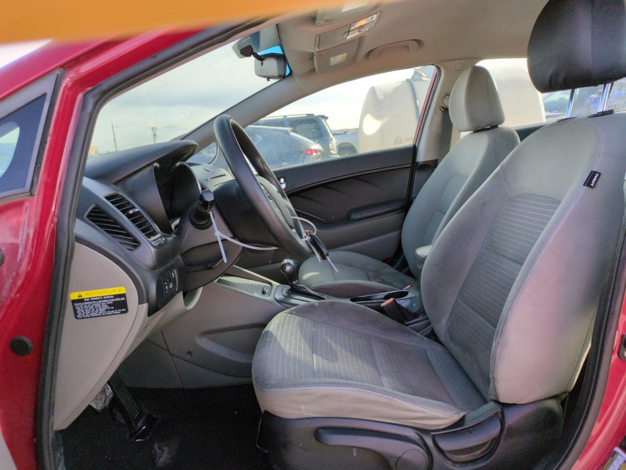 2015 Kia Forte - Image 7