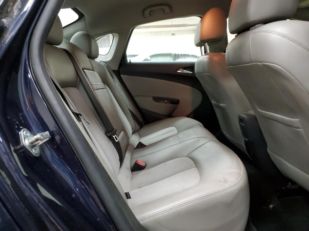 2015 Buick Verano - Image 10