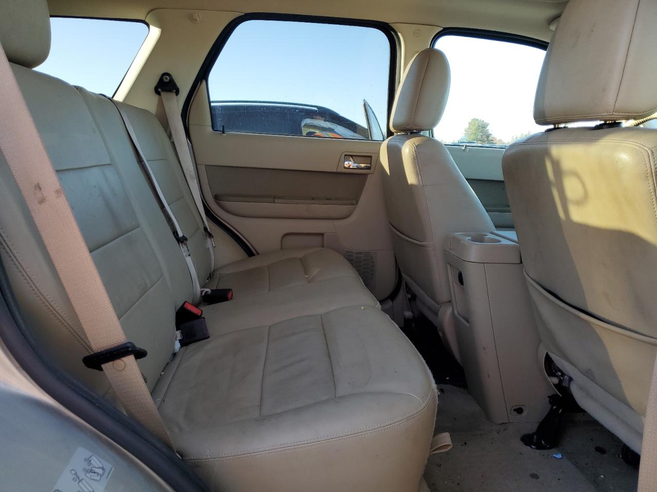 2012 Ford Escape - Image 11