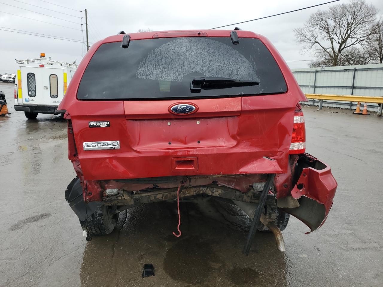 2010 Ford Escape - Image 6
