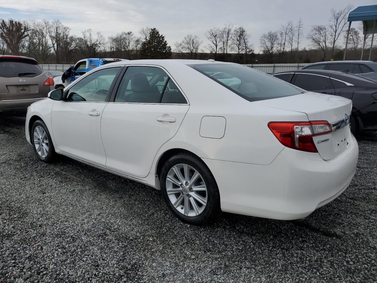 2014 Toyota Camry - Image 2