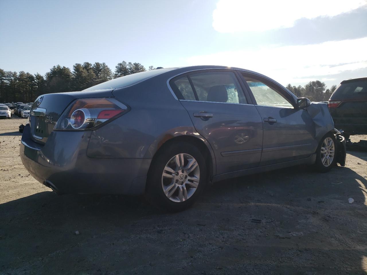 2012 Nissan Altima - Image 3