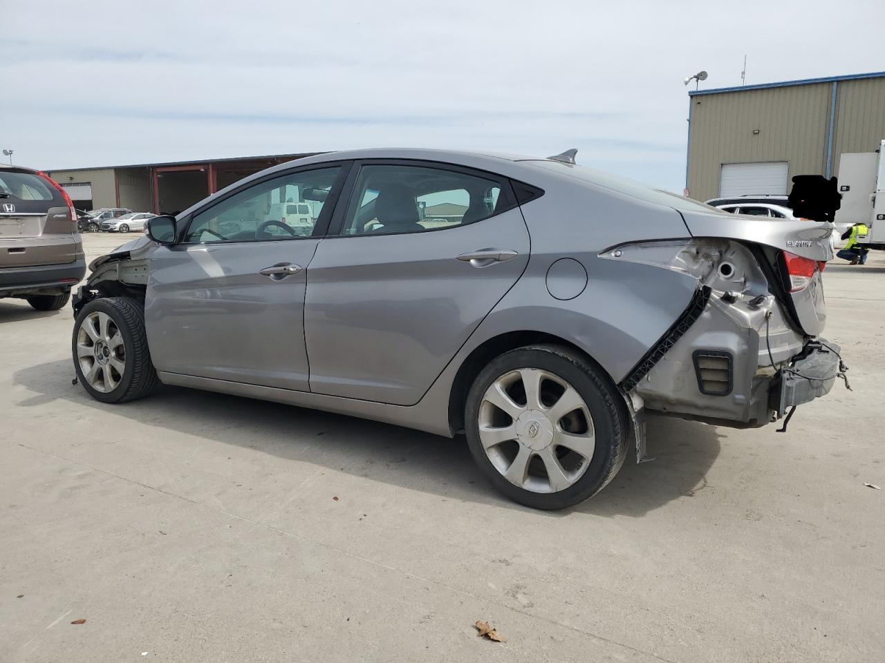 2012 Hyundai Elantra - Image 2