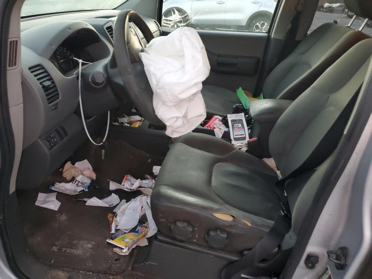 2010 Nissan XTerra - Image 7