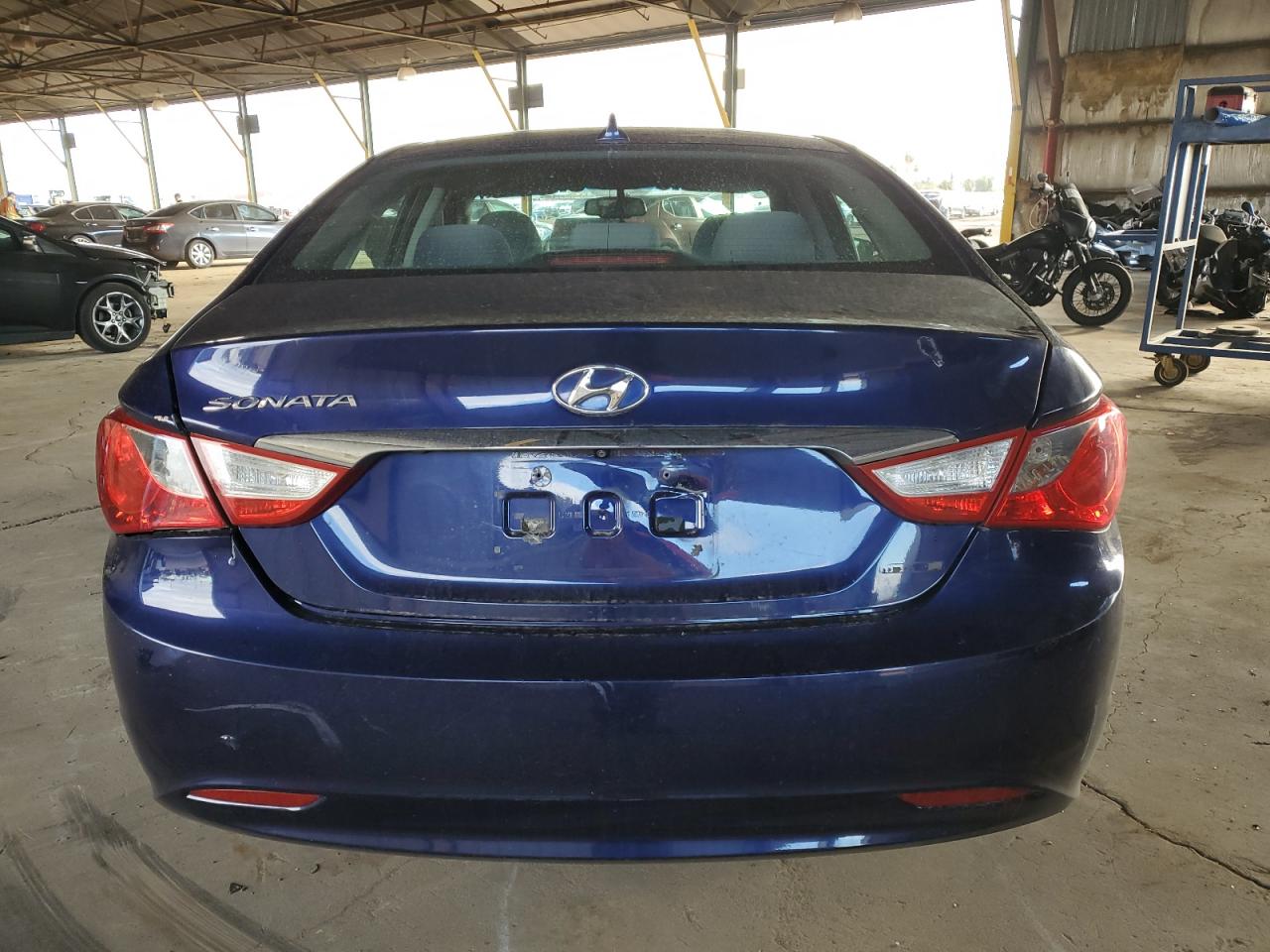 2012 Hyundai Sonata - Image 6