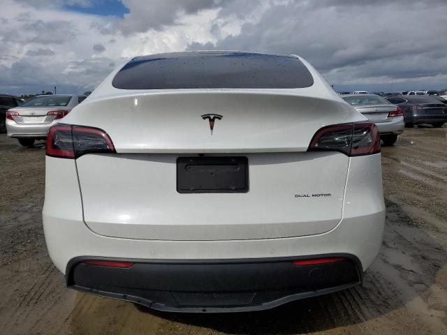  TESLA MODEL Y 2022 Белый