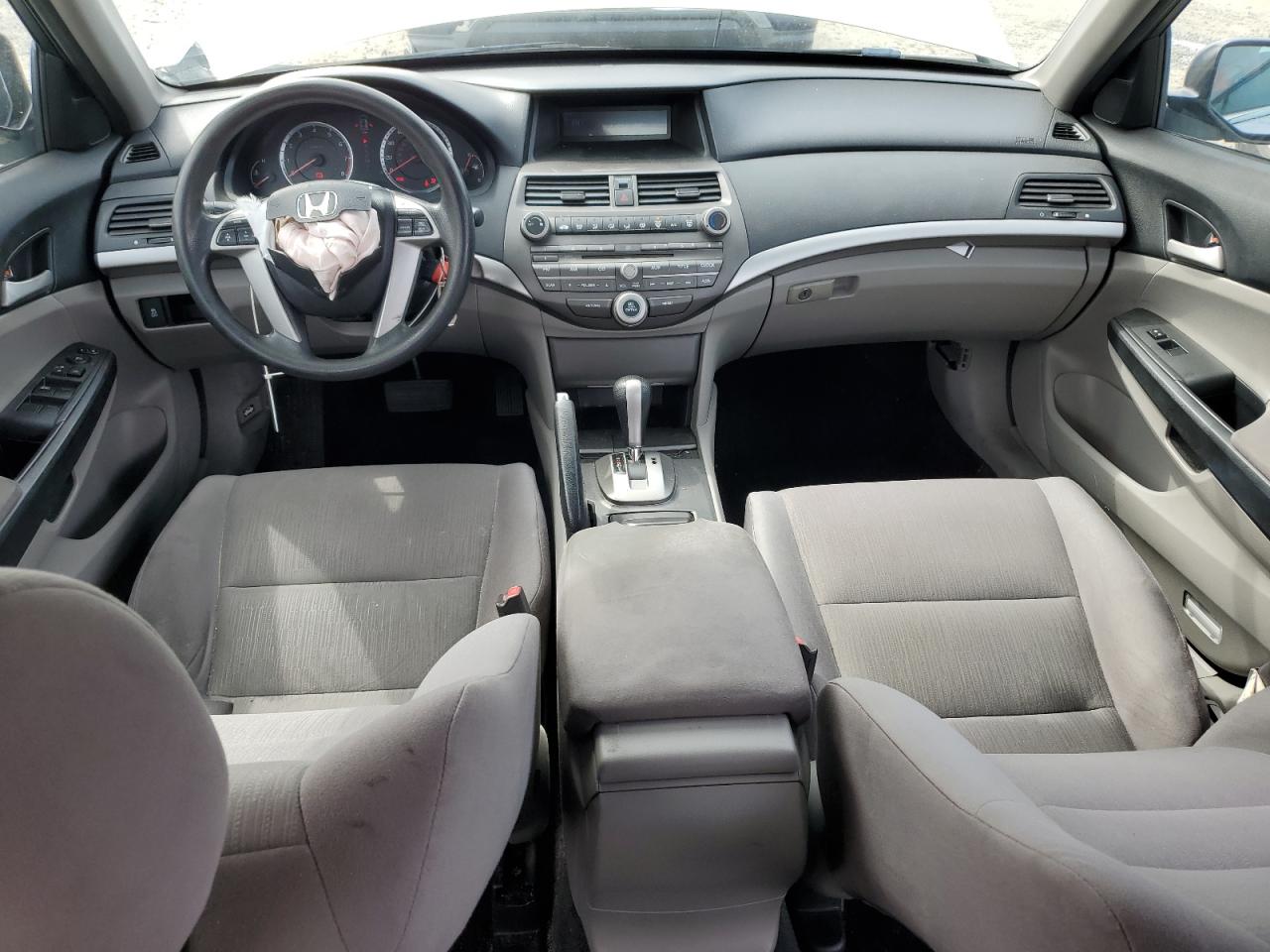 2012 Honda Accord - Image 8