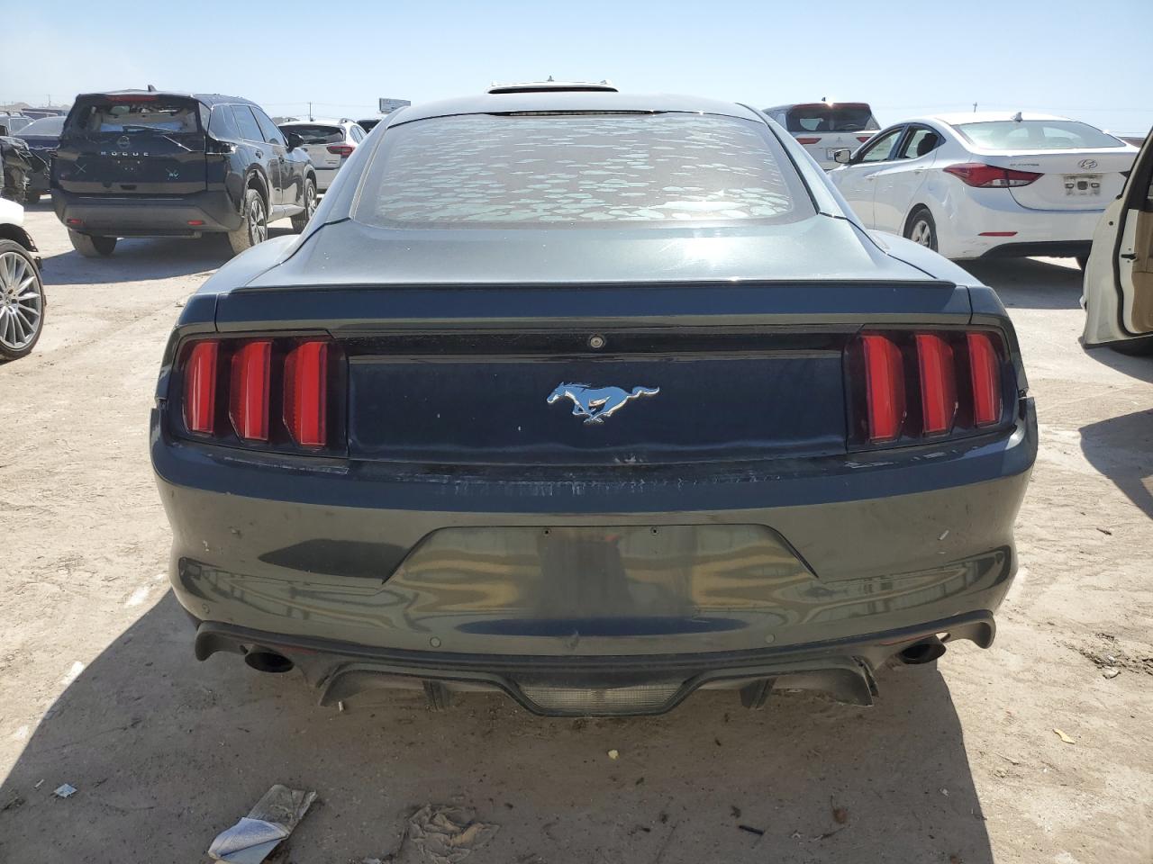 2015 Ford Mustang - Image 6