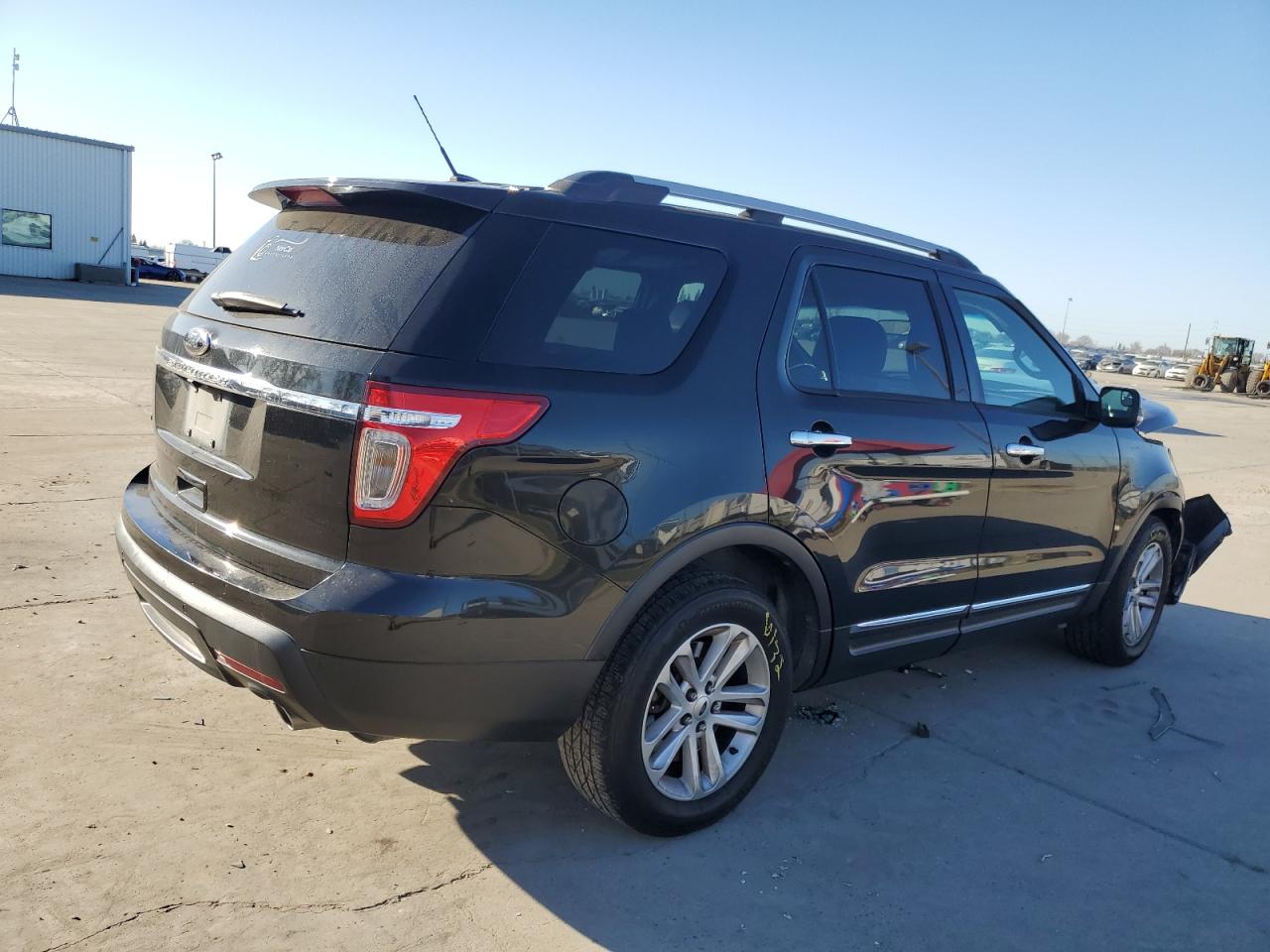 2014 Ford Explorer - Image 3