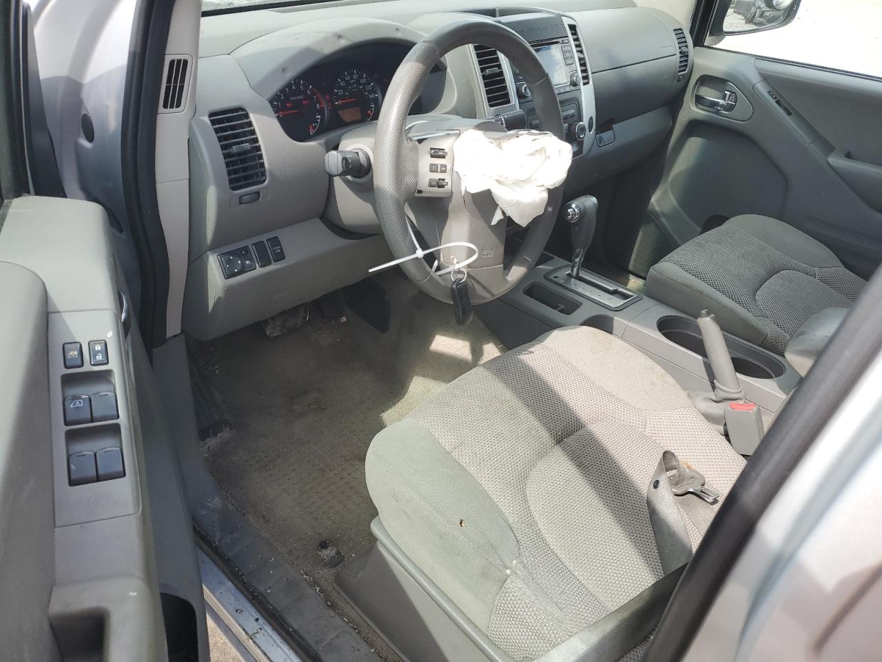 2015 Nissan Navara (Frontier) - Image 8