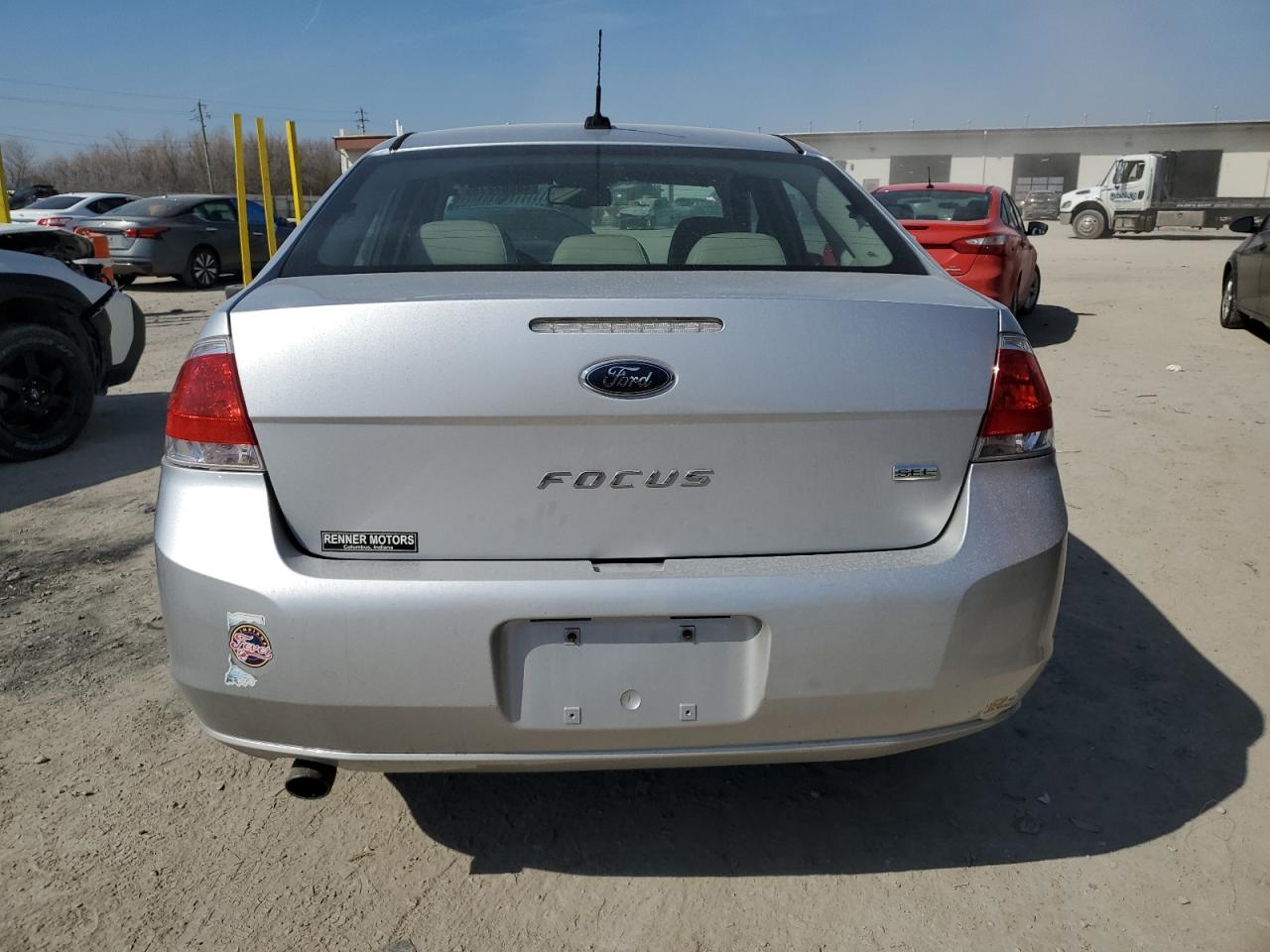 2010 Ford Focus - Image 6