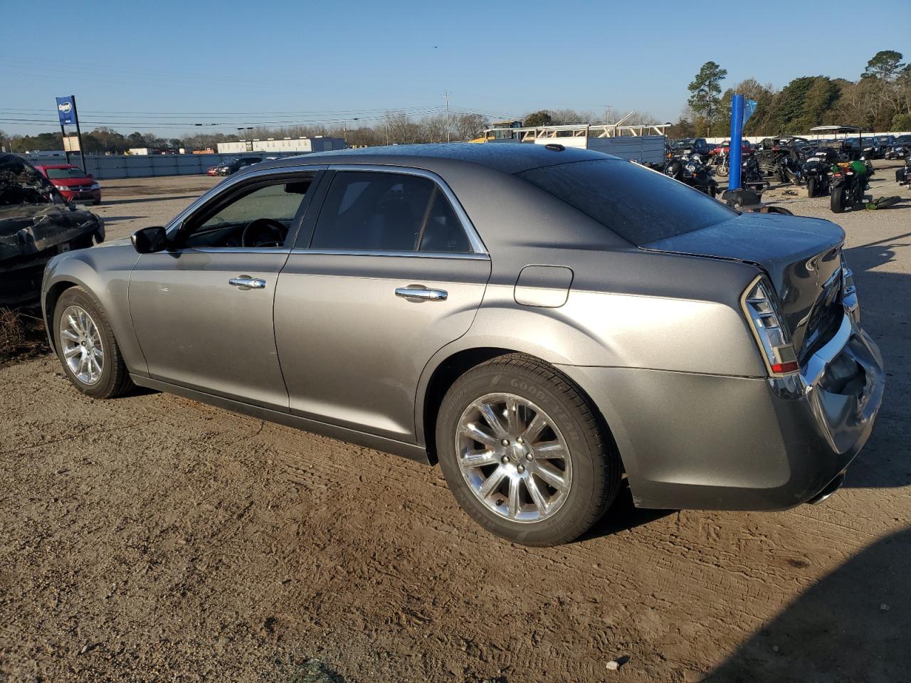 2012 Chrysler 300 - Image 2