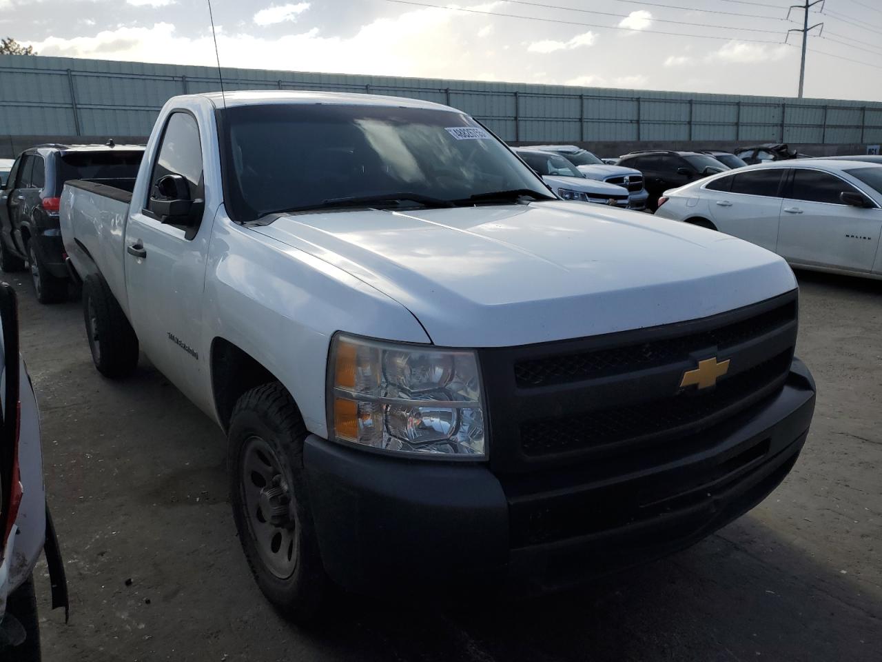 2012 Chevrolet Silverado - Image 4
