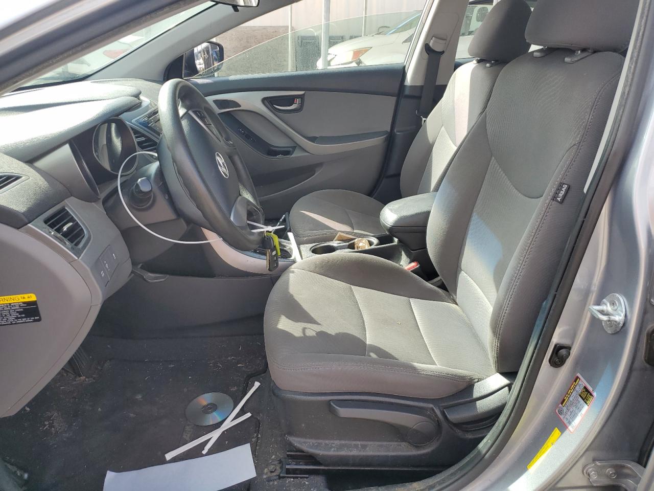 2015 Hyundai Elantra - Image 7
