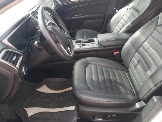 Sedans FORD FUSION 2017 White
