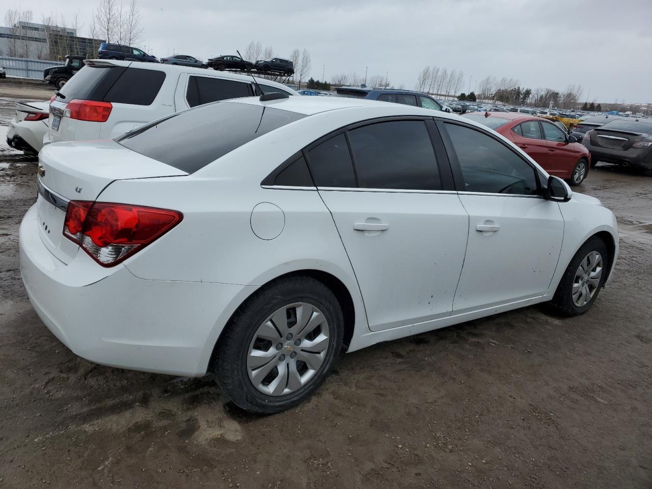 2015 Chevrolet Cruze - Image 3