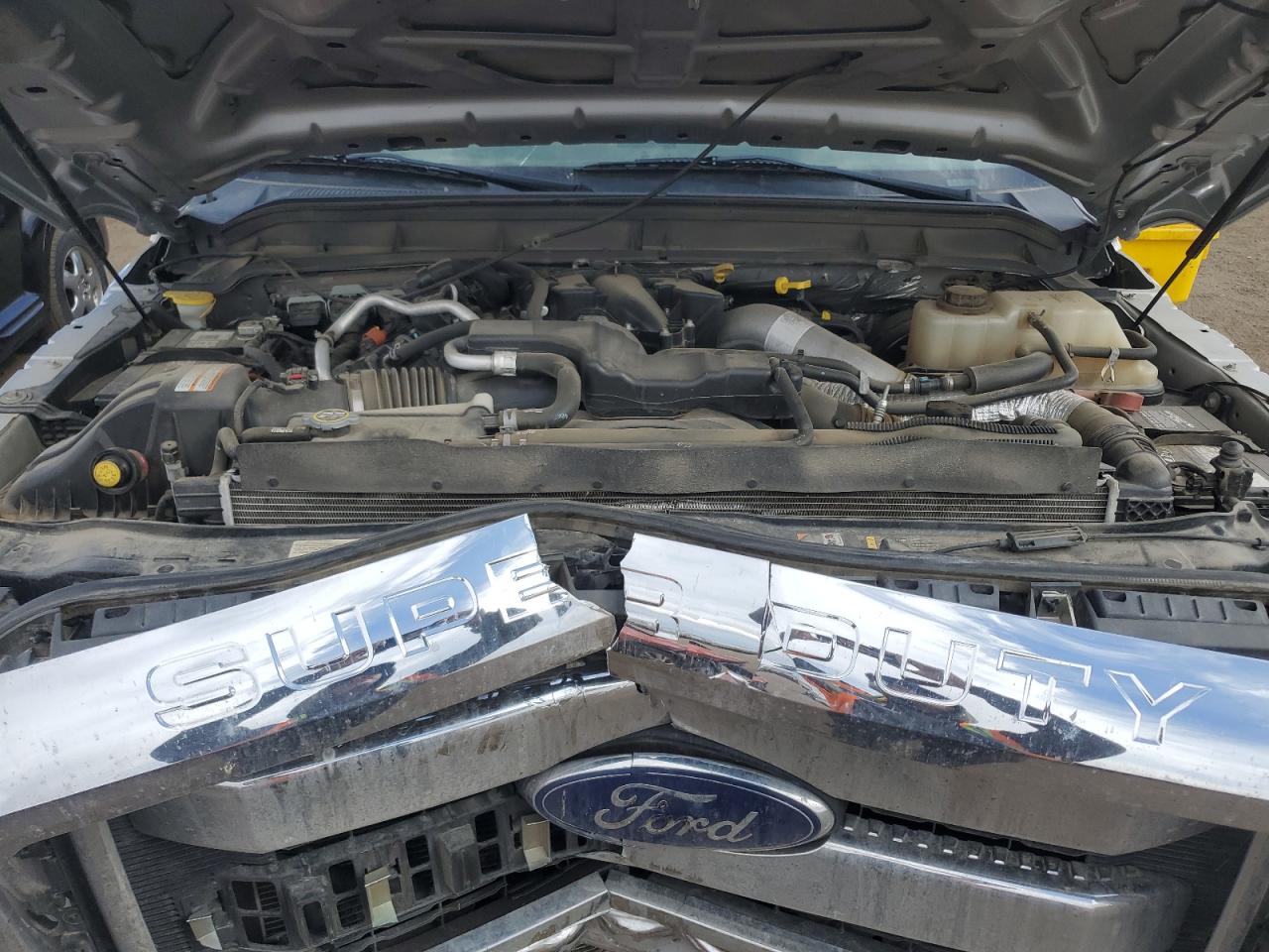 2015 Ford F350 - Image 11