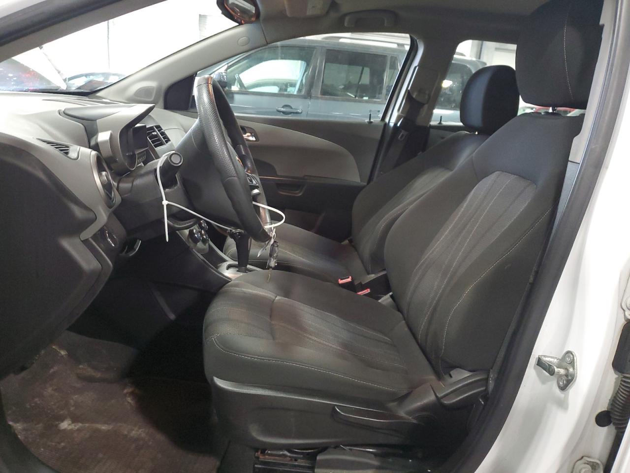 2015 Chevrolet Sonic - Image 7