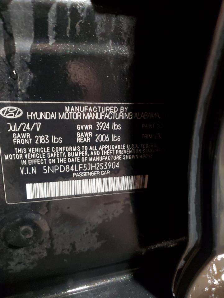 2018 Hyundai Elantra - Image 13