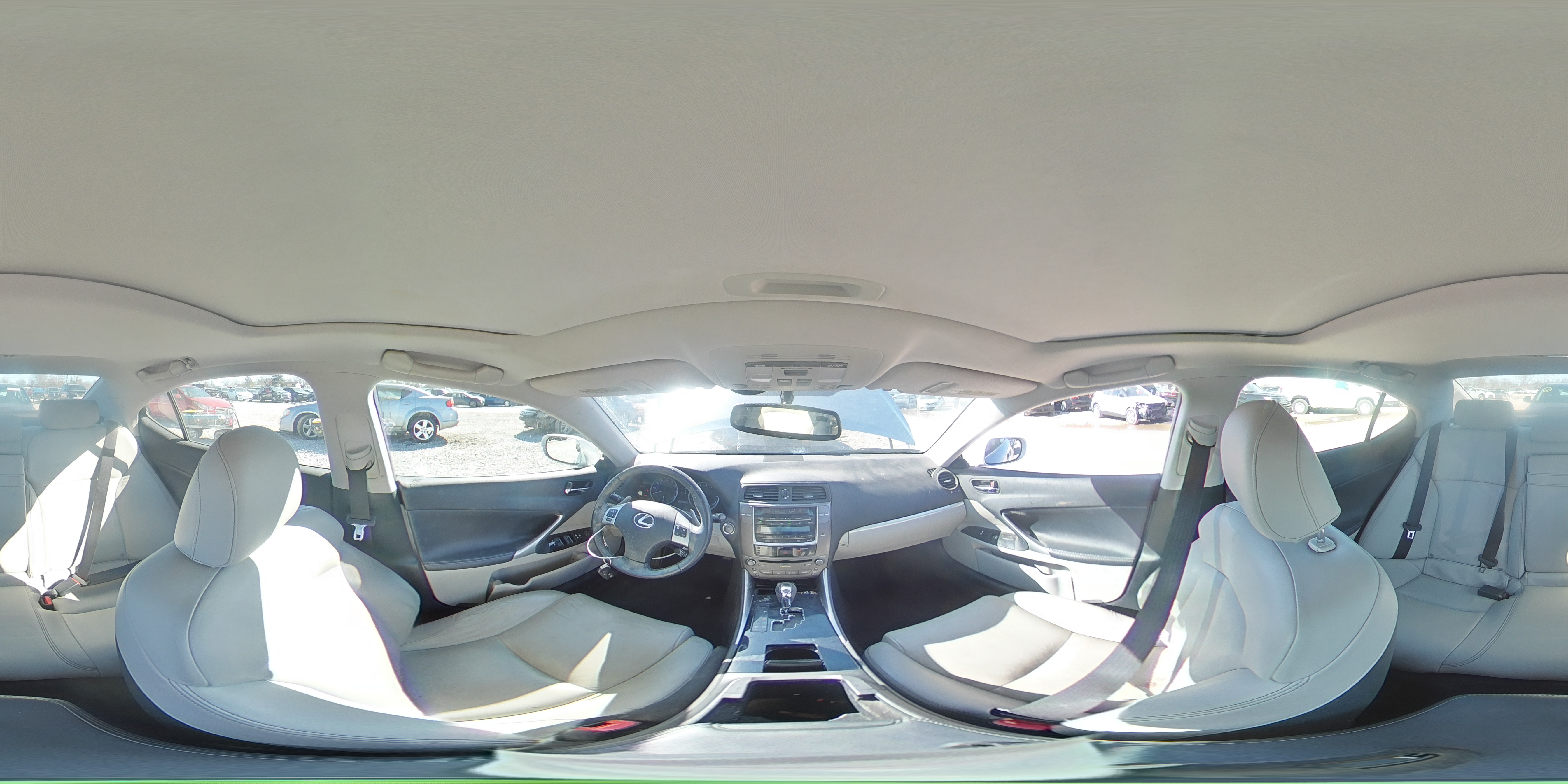 2012 Lexus IS - Image 12