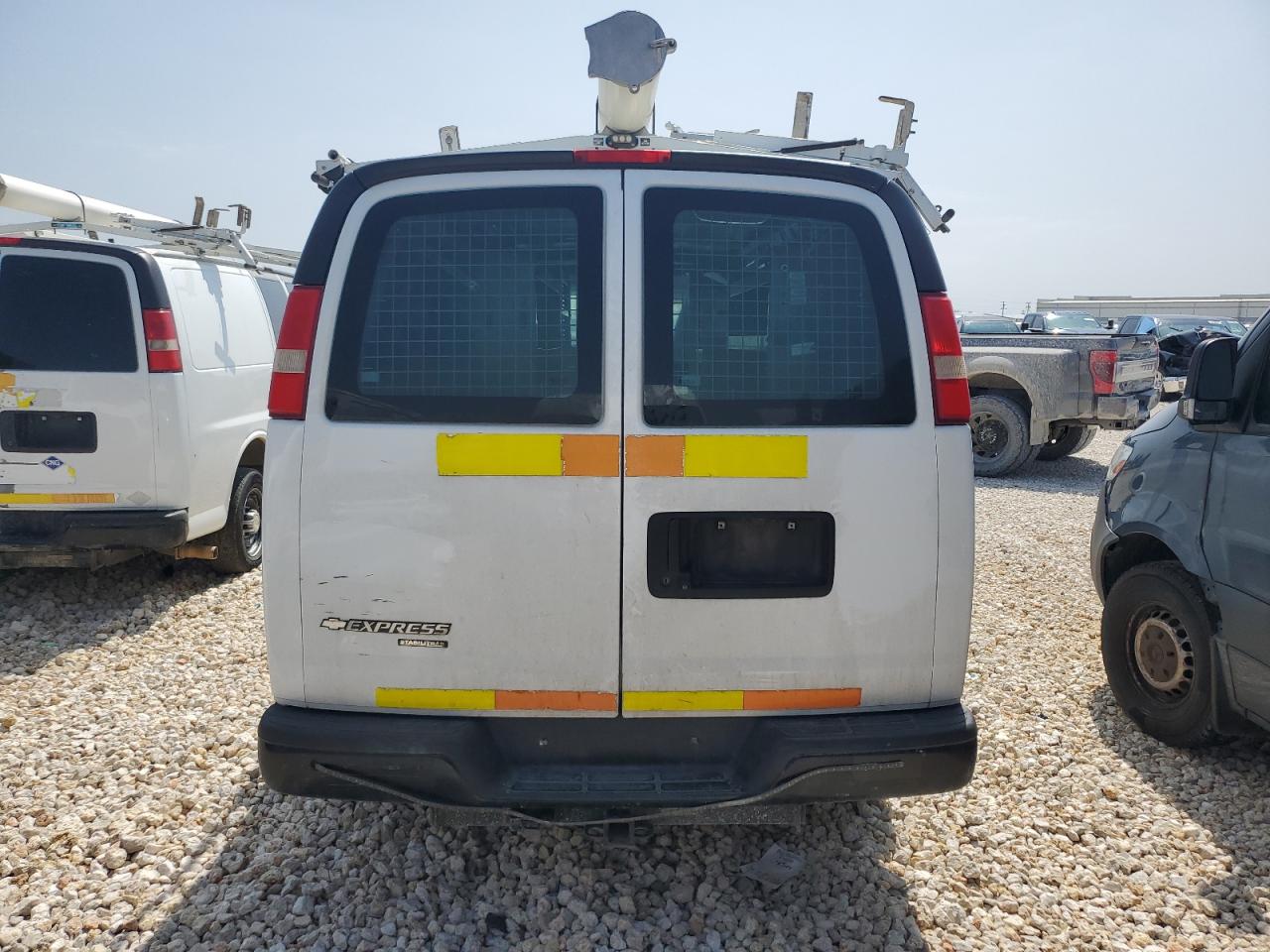 2013 Chevrolet Express G2500 VIN: 1GCWGFCAXD1902877 Lot: 48354505
