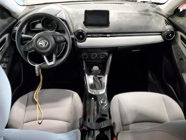  TOYOTA YARIS 2019 Granatowy
