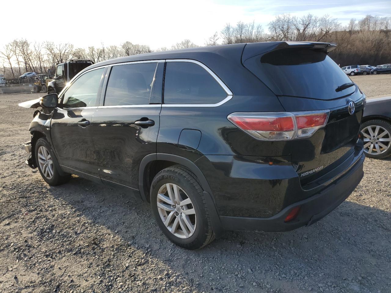 2015 Toyota Highlander - Image 2