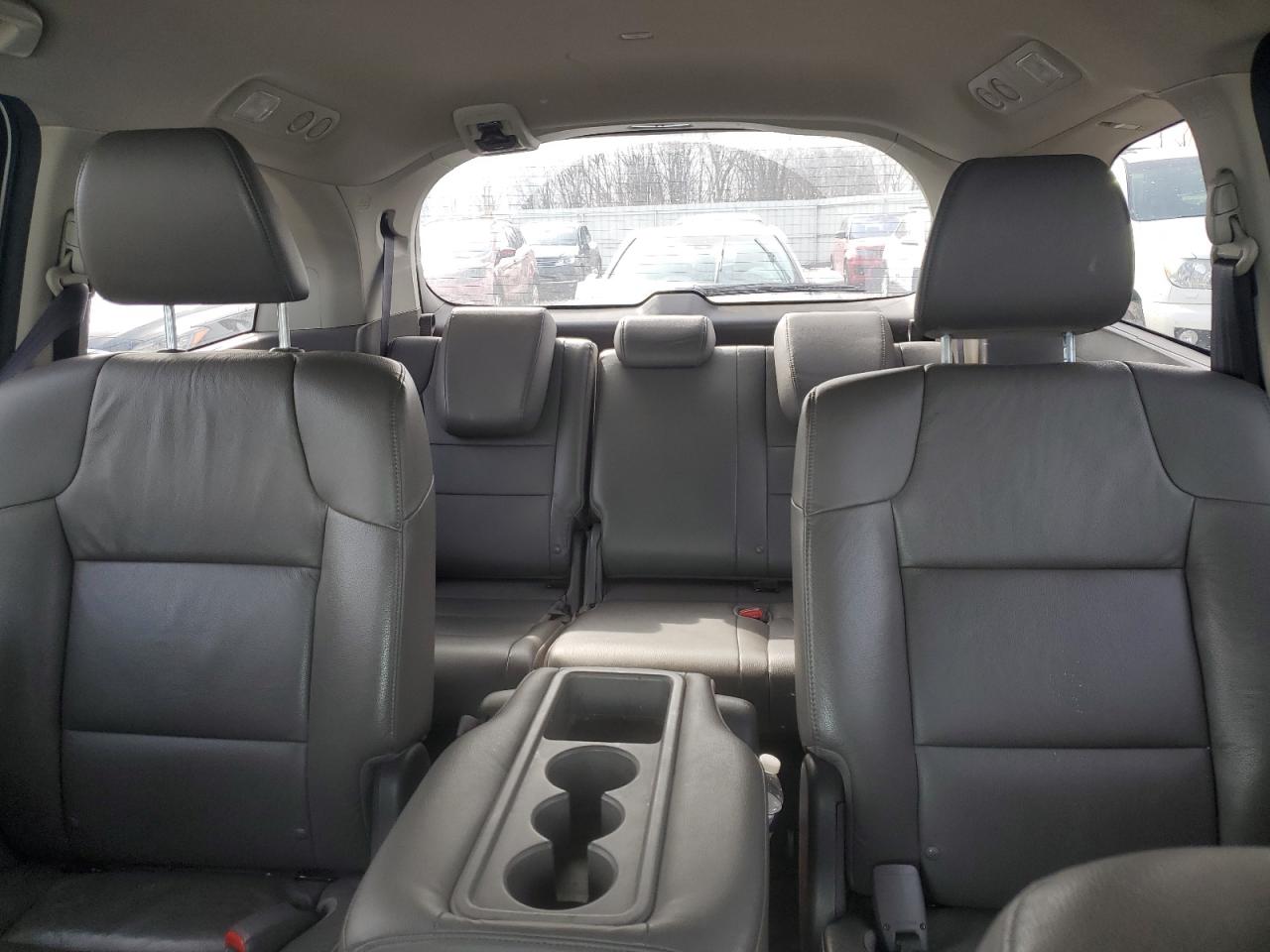 2013 Honda Odyssey - Image 10