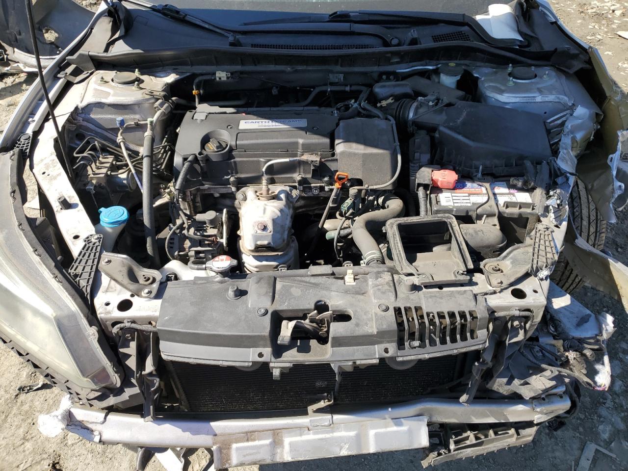 2015 Honda Accord - Image 12