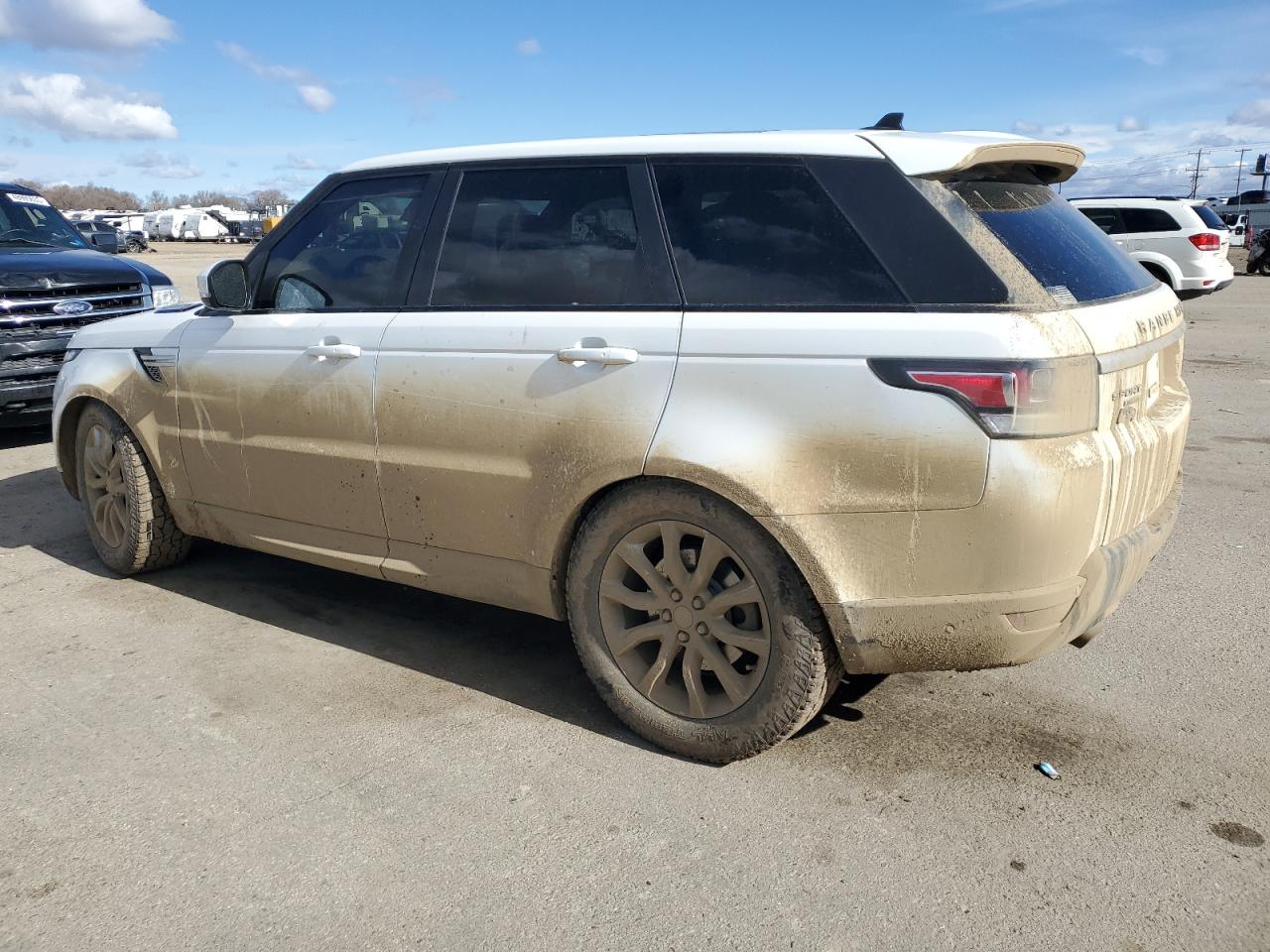 2016 Land Rover Range Rover - Image 2