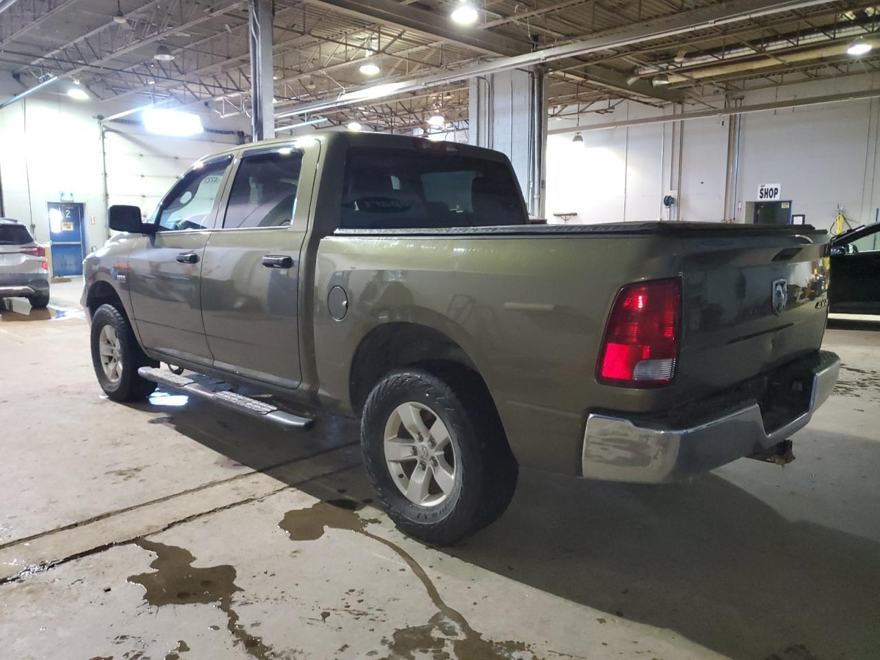 2015 RAM 1500 - Image 2
