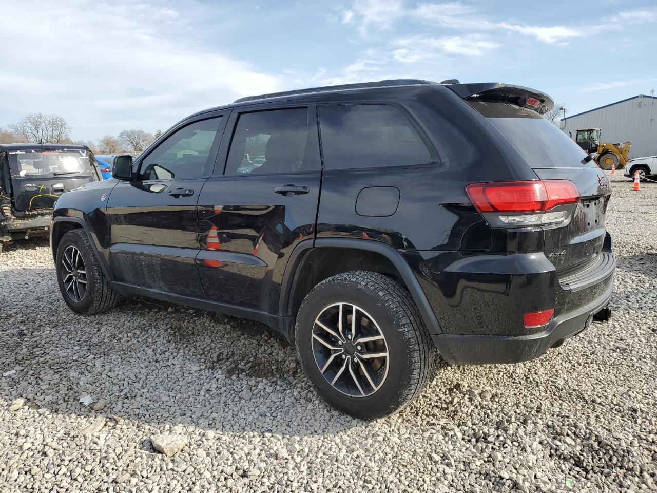 2020 Jeep Grand Cherokee - Image 2