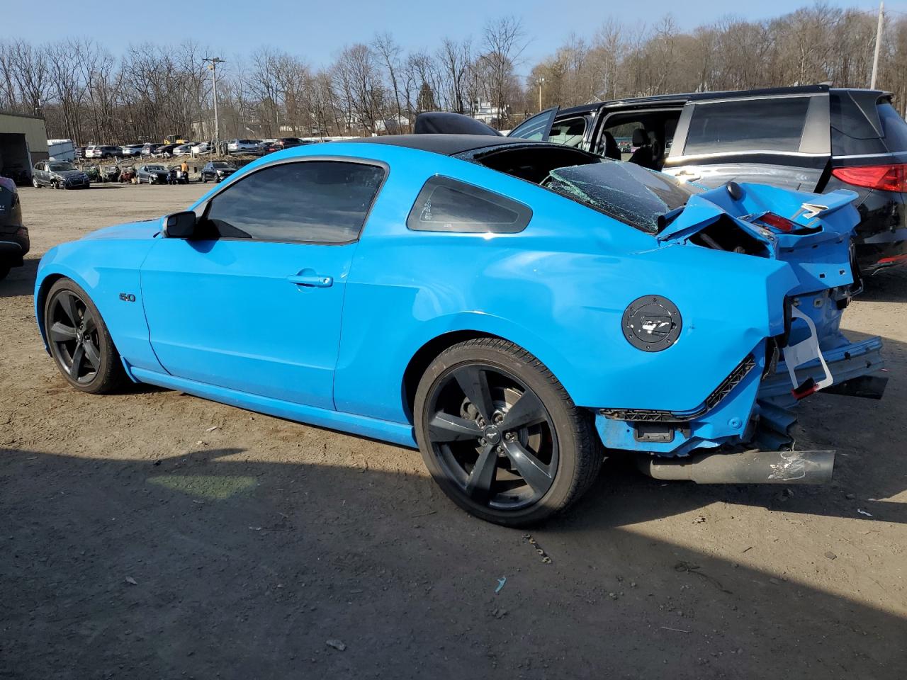2013 Ford Mustang - Image 2