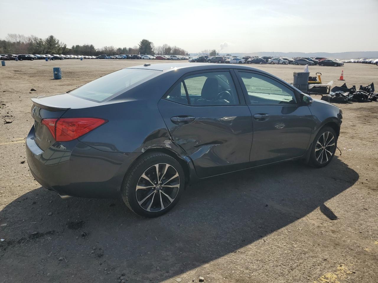 2017 Toyota Corolla - Image 3