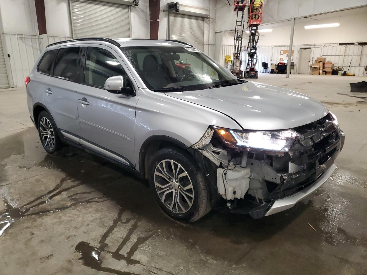 2016 Mitsubishi Outlander - Image 4