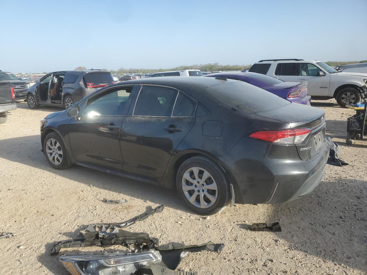 2022 Toyota Corolla - Image 2