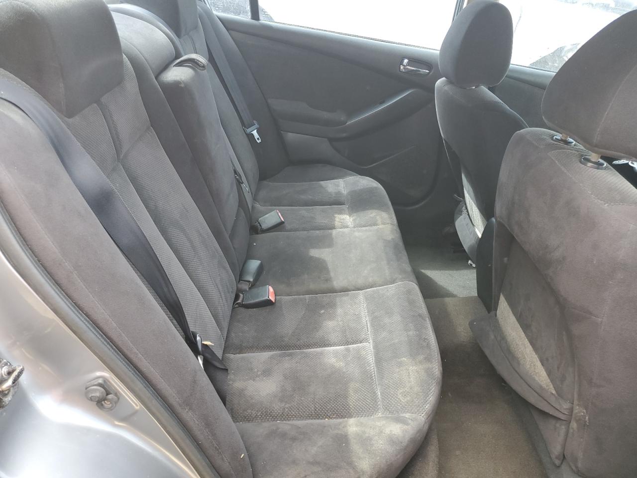 2009 Nissan Altima - Image 10