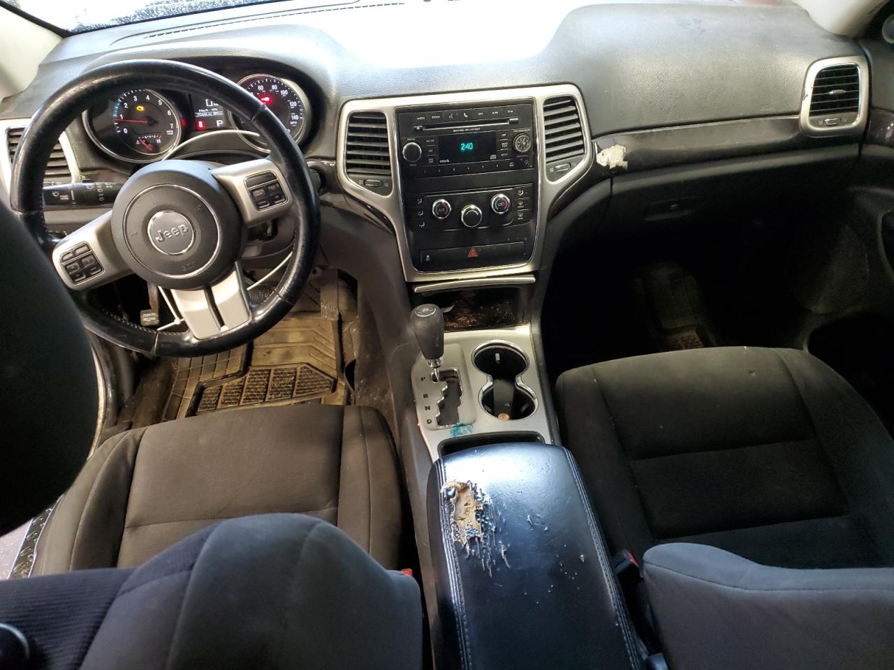 2012 Jeep Grand Cherokee - Image 8