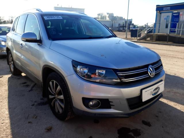 2014 VOLKSWAGEN TIGUAN MAT