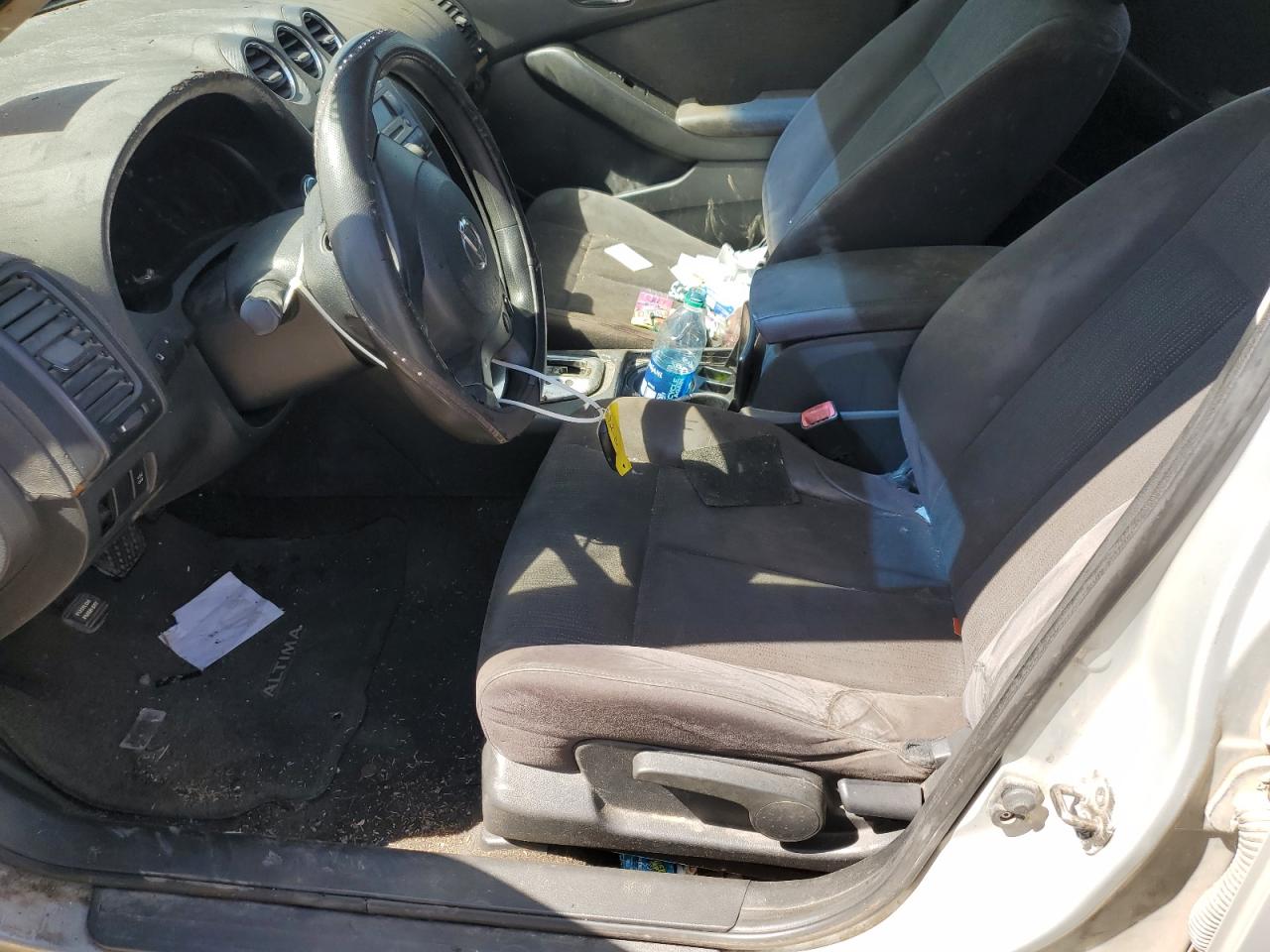 2010 Nissan Altima - Image 7