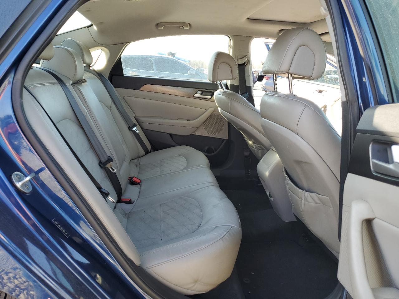 2017 Hyundai Sonata - Image 10