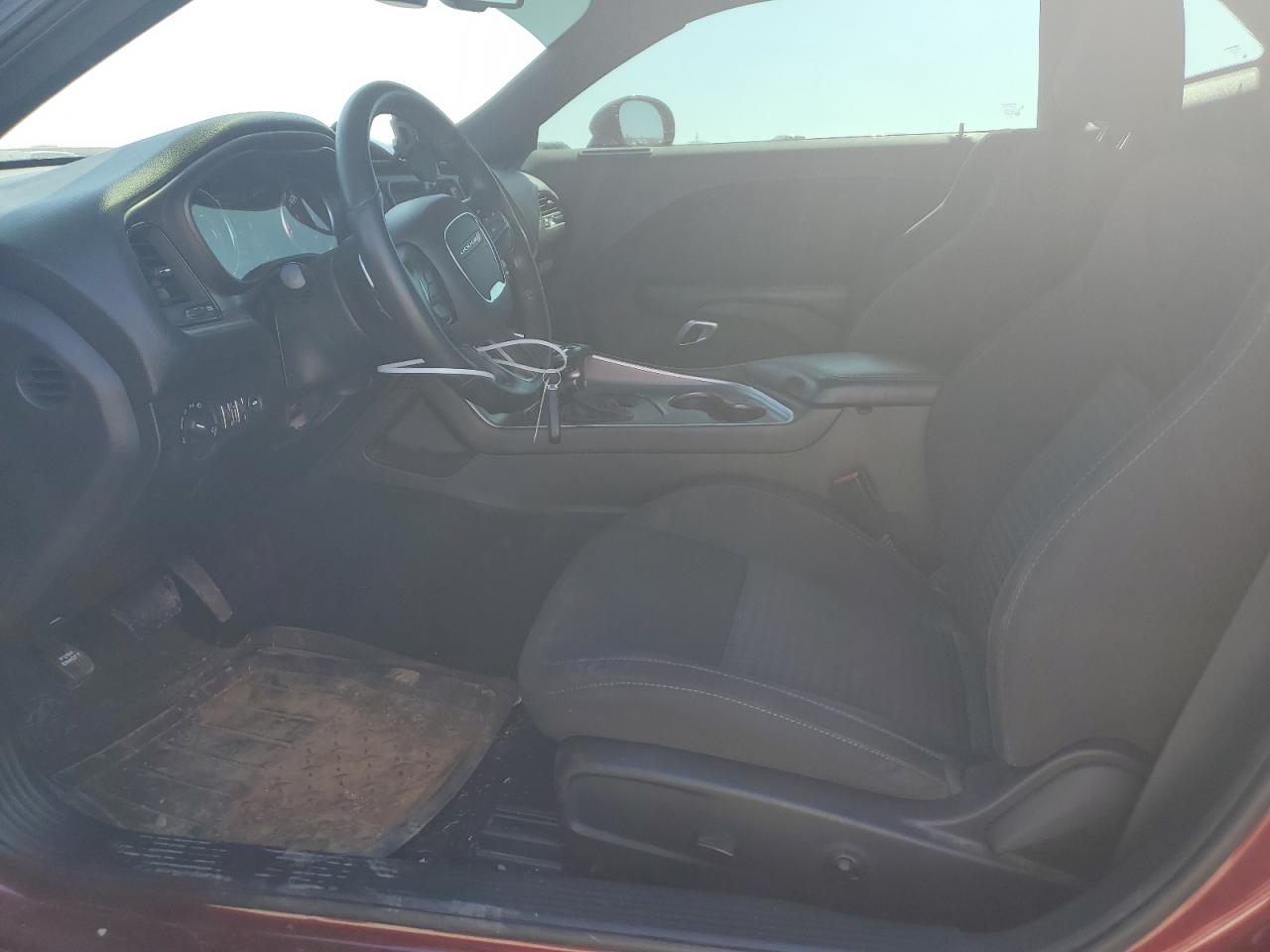 2019 Dodge Challenger - Image 7