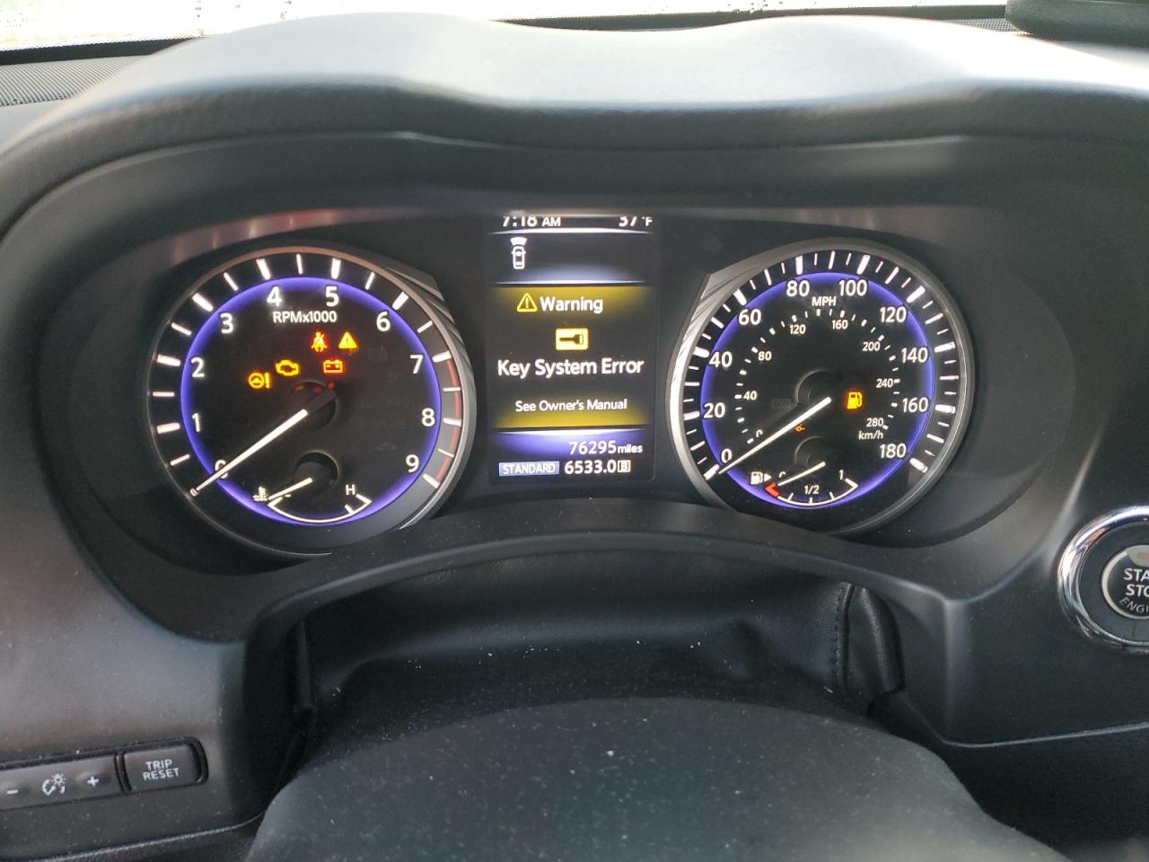 2019 Infiniti Q60 - Image 9