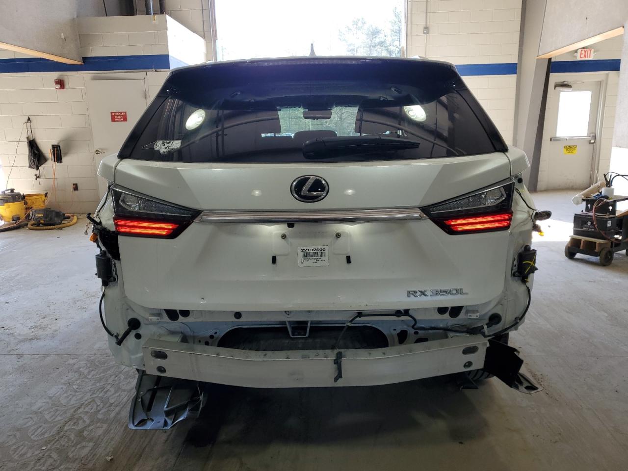 2022 Lexus RX - Image 6