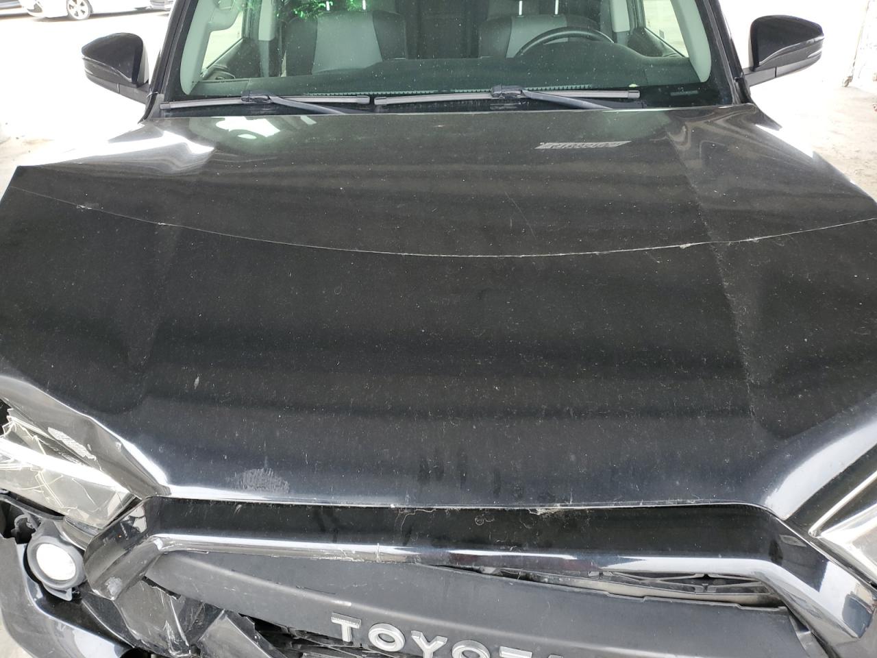 2019 Toyota 4Runner - Image 13
